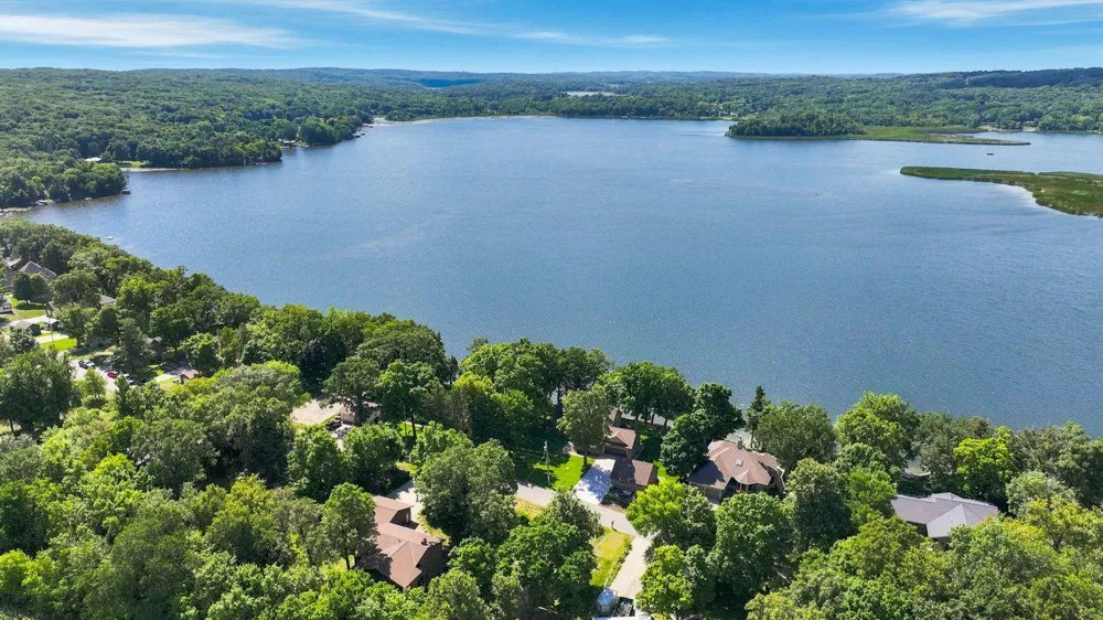 32897 Spunk Tree Circle Avon, MN 56310