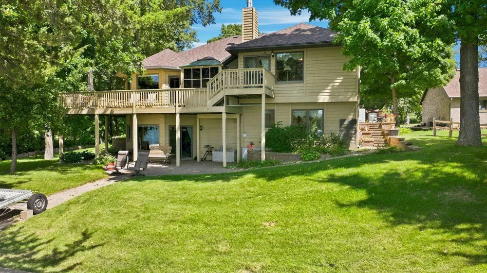 32897 Spunk Tree Circle Avon, MN 56310