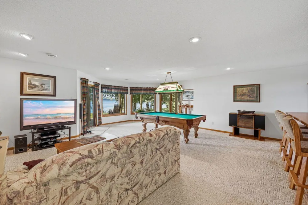 32897 Spunk Tree Circle Avon, MN 56310