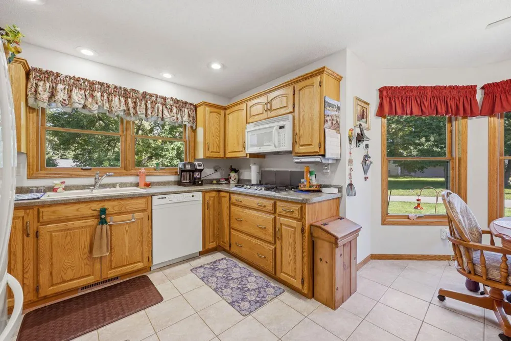 32897 Spunk Tree Circle Avon, MN 56310