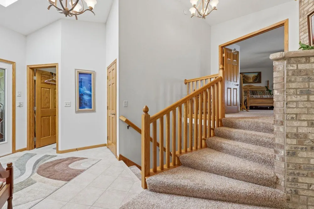 32897 Spunk Tree Circle Avon, MN 56310