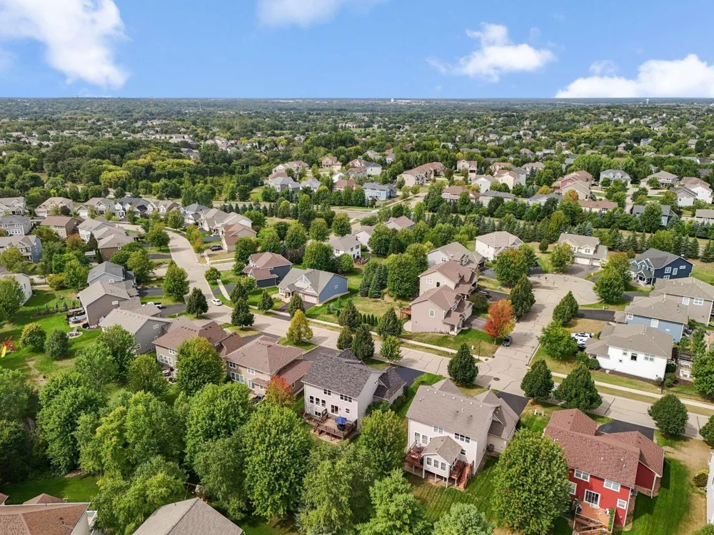 3460 Ridgestone Way Woodbury, MN 55129