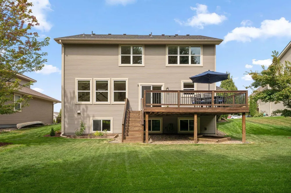 3460 Ridgestone Way Woodbury, MN 55129