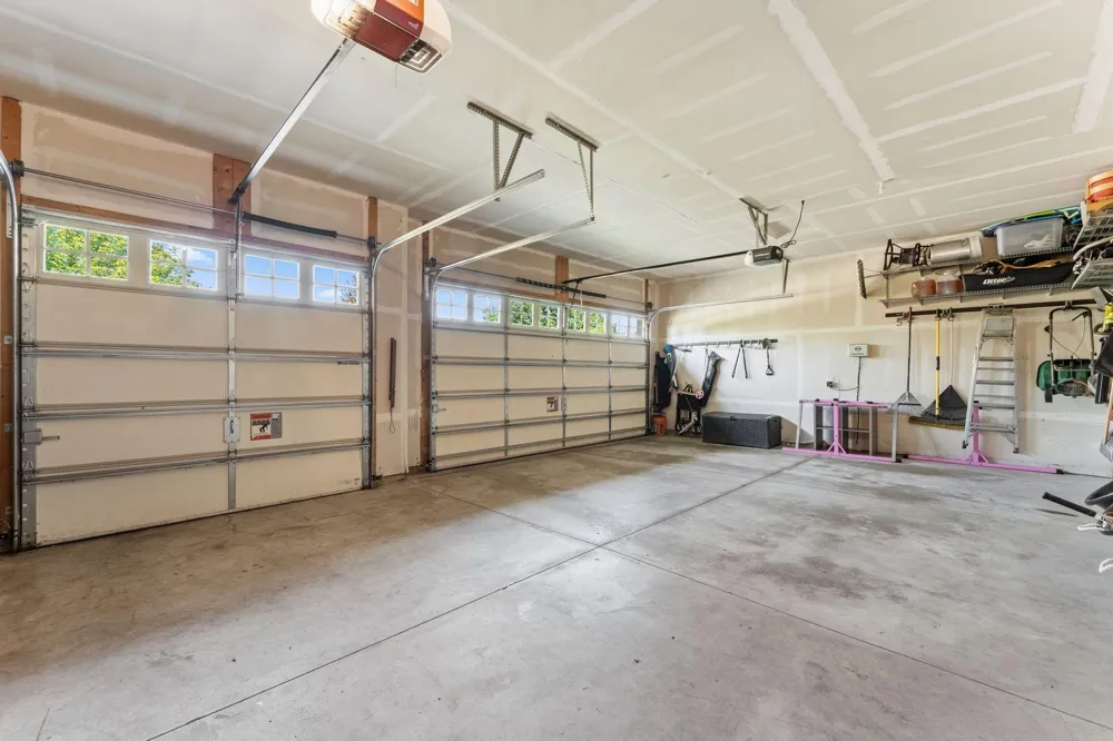 3460 Ridgestone Way Woodbury, MN 55129