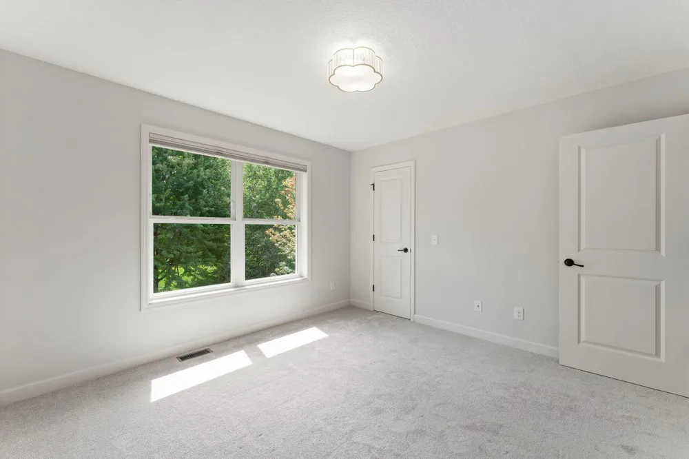 3460 Ridgestone Way Woodbury, MN 55129