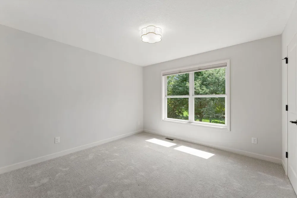3460 Ridgestone Way Woodbury, MN 55129