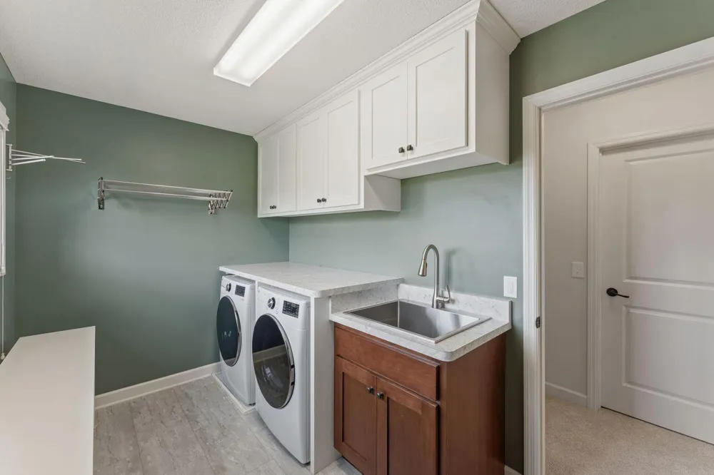3460 Ridgestone Way Woodbury, MN 55129