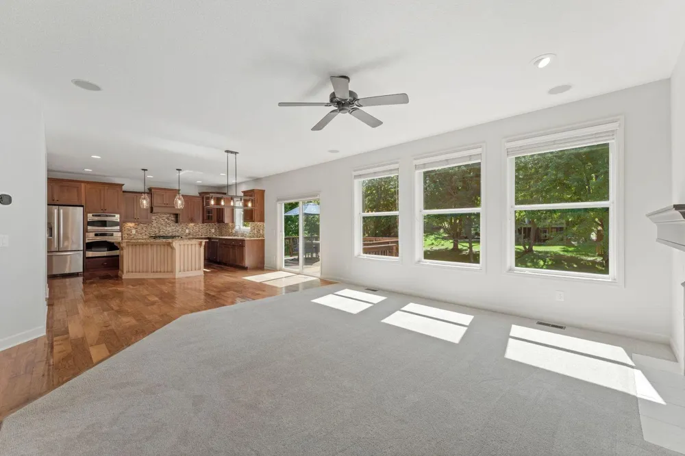 3460 Ridgestone Way Woodbury, MN 55129