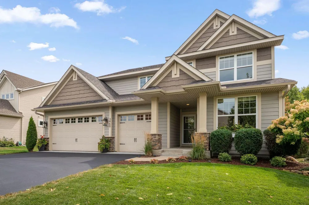 3460 Ridgestone Way Woodbury, MN 55129
