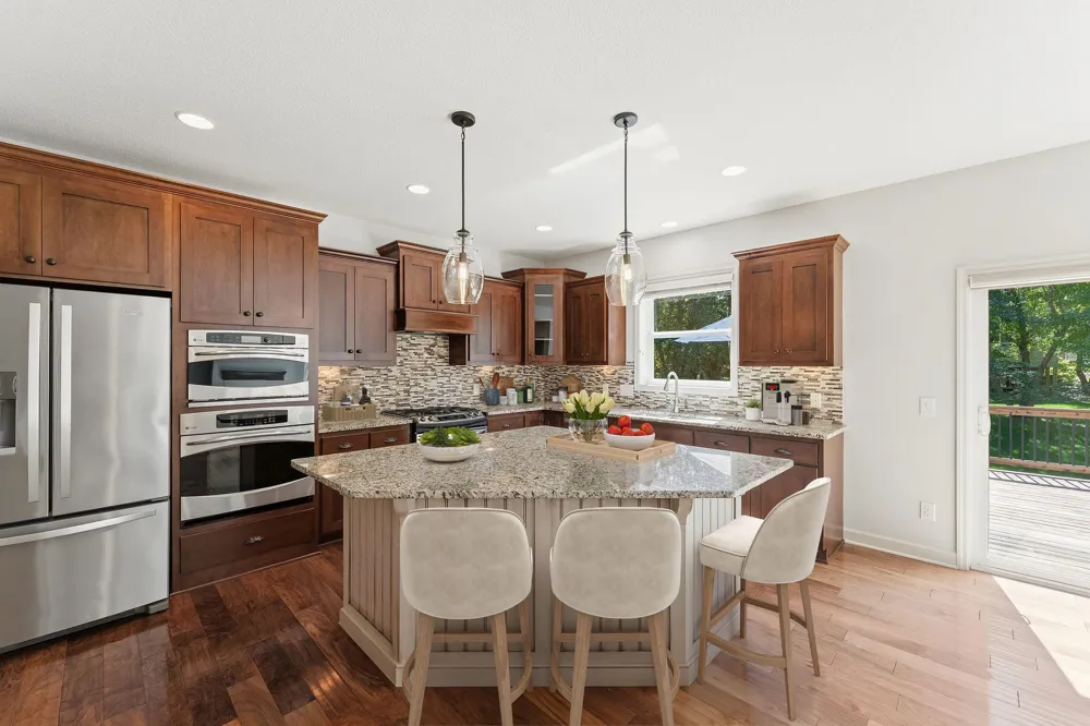 3460 Ridgestone Way Woodbury, MN 55129