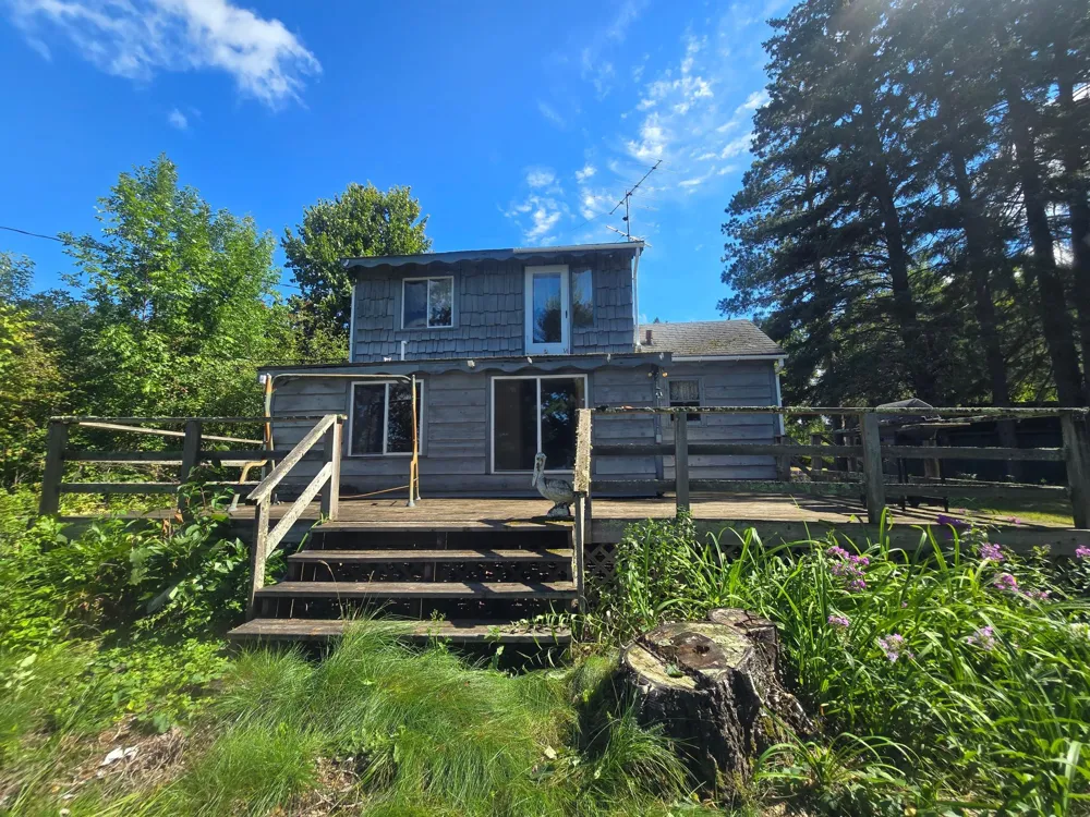 23140 Oak Lane Bovey, MN 55709