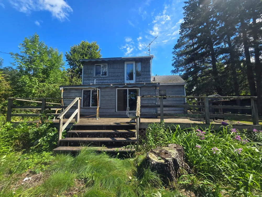 23140 Oak Lane Bovey, MN 55709