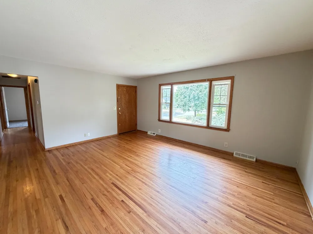 421 W 74th Street Richfield, MN 55423