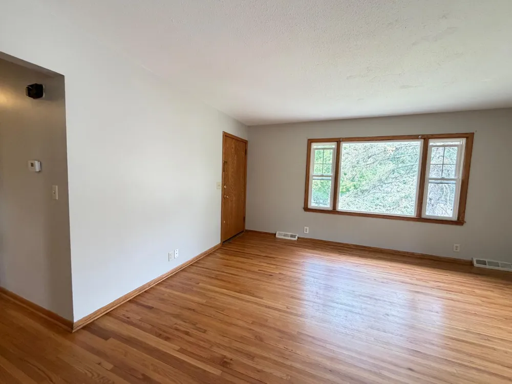 421 W 74th Street Richfield, MN 55423