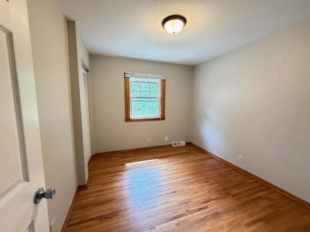 421 W 74th Street Richfield, MN 55423