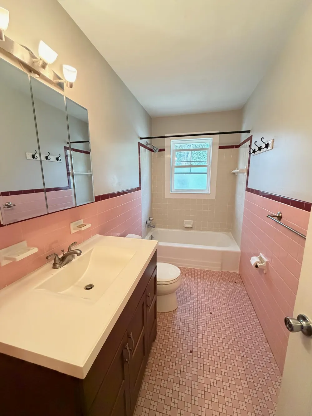 421 W 74th Street Richfield, MN 55423