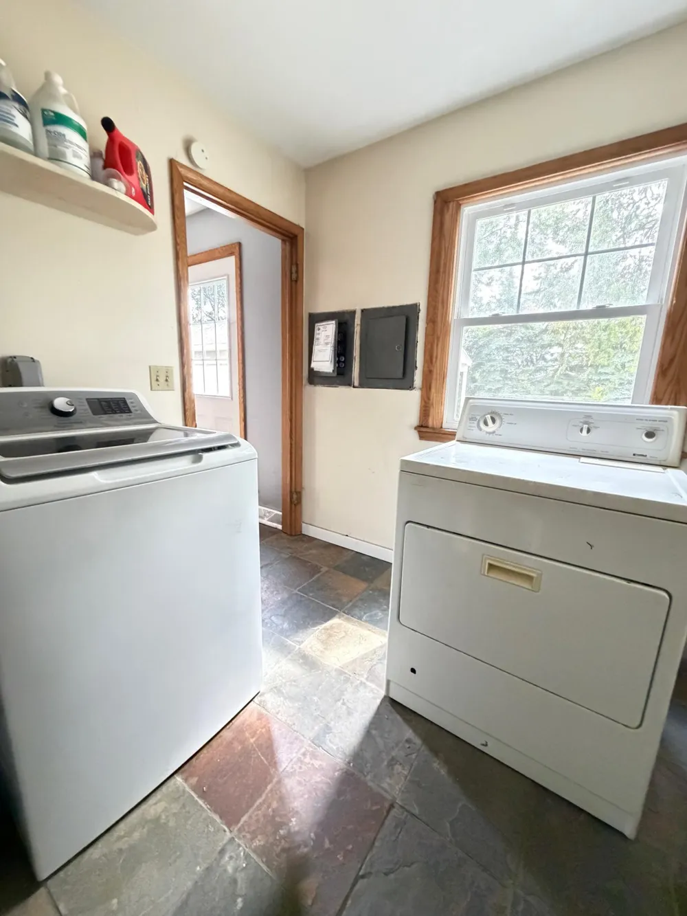 421 W 74th Street Richfield, MN 55423