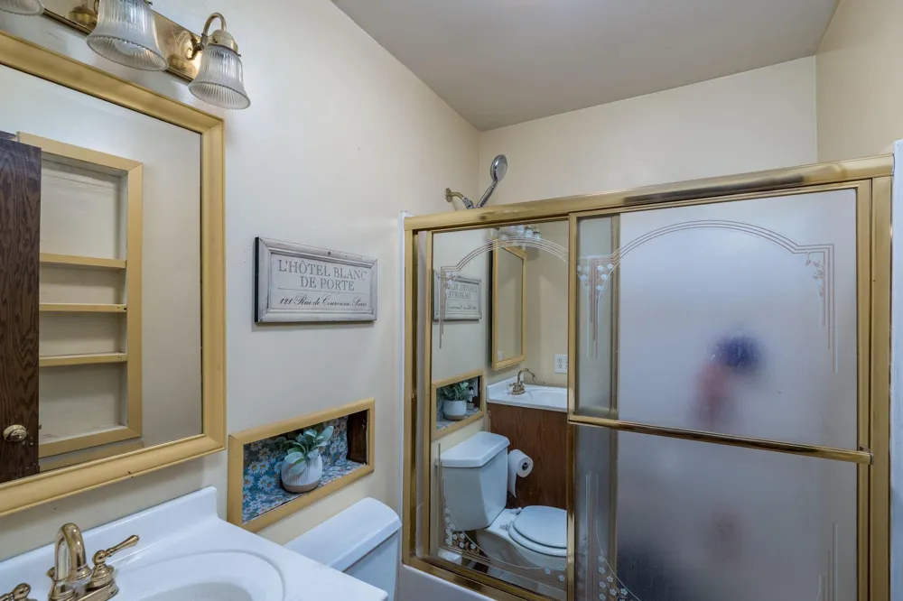 505 W North Street Kiester, MN 56051