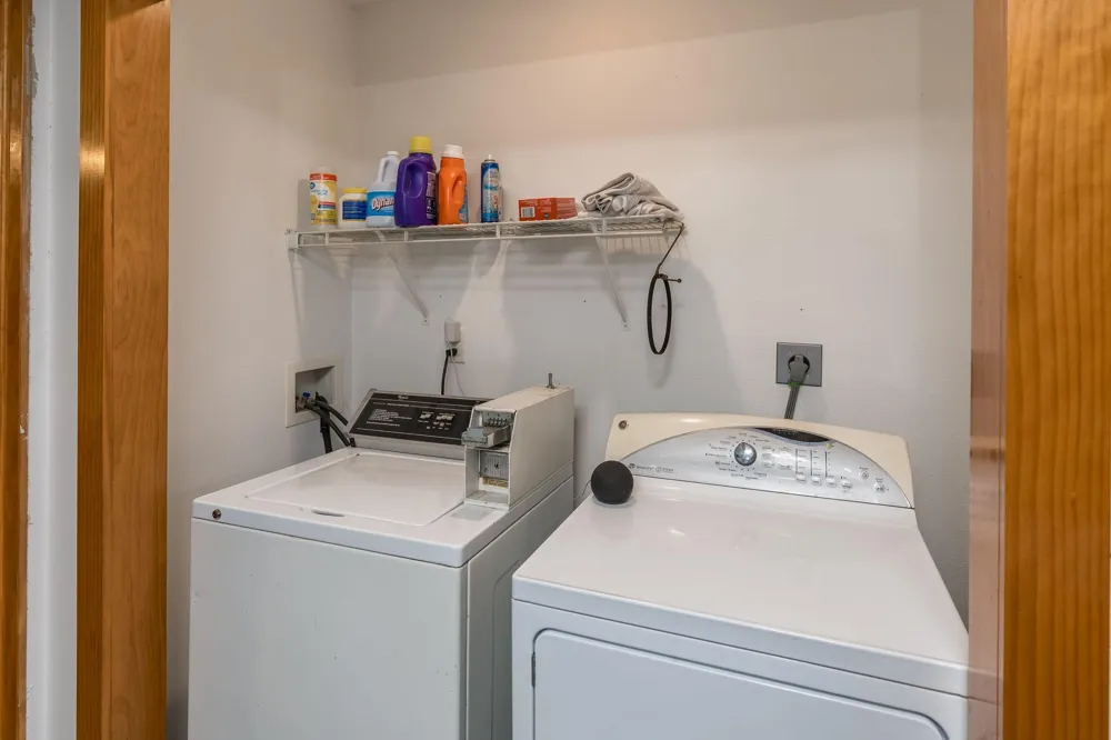 505 W North Street Kiester, MN 56051