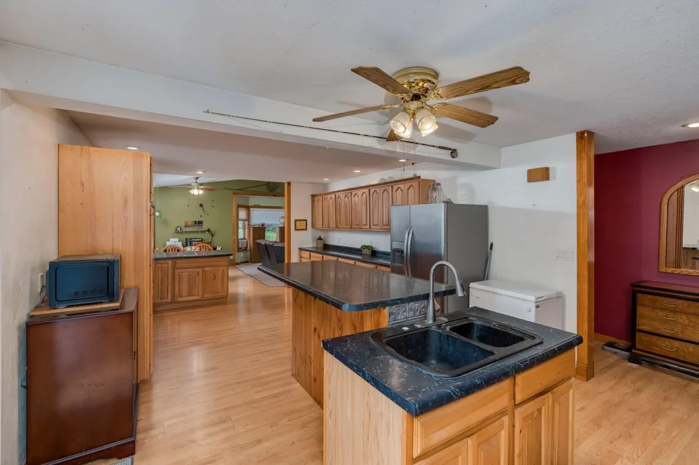 505 W North Street Kiester, MN 56051