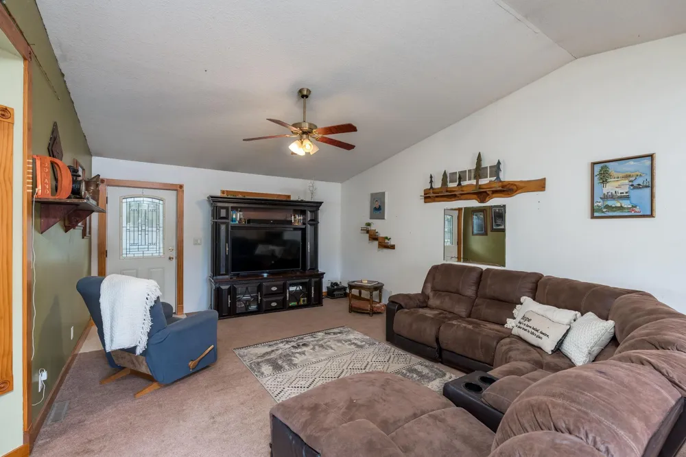 505 W North Street Kiester, MN 56051