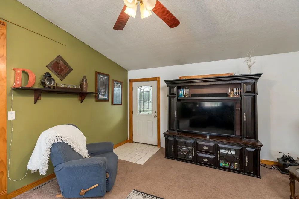 505 W North Street Kiester, MN 56051
