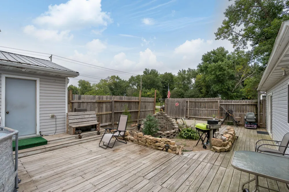 505 W North Street Kiester, MN 56051