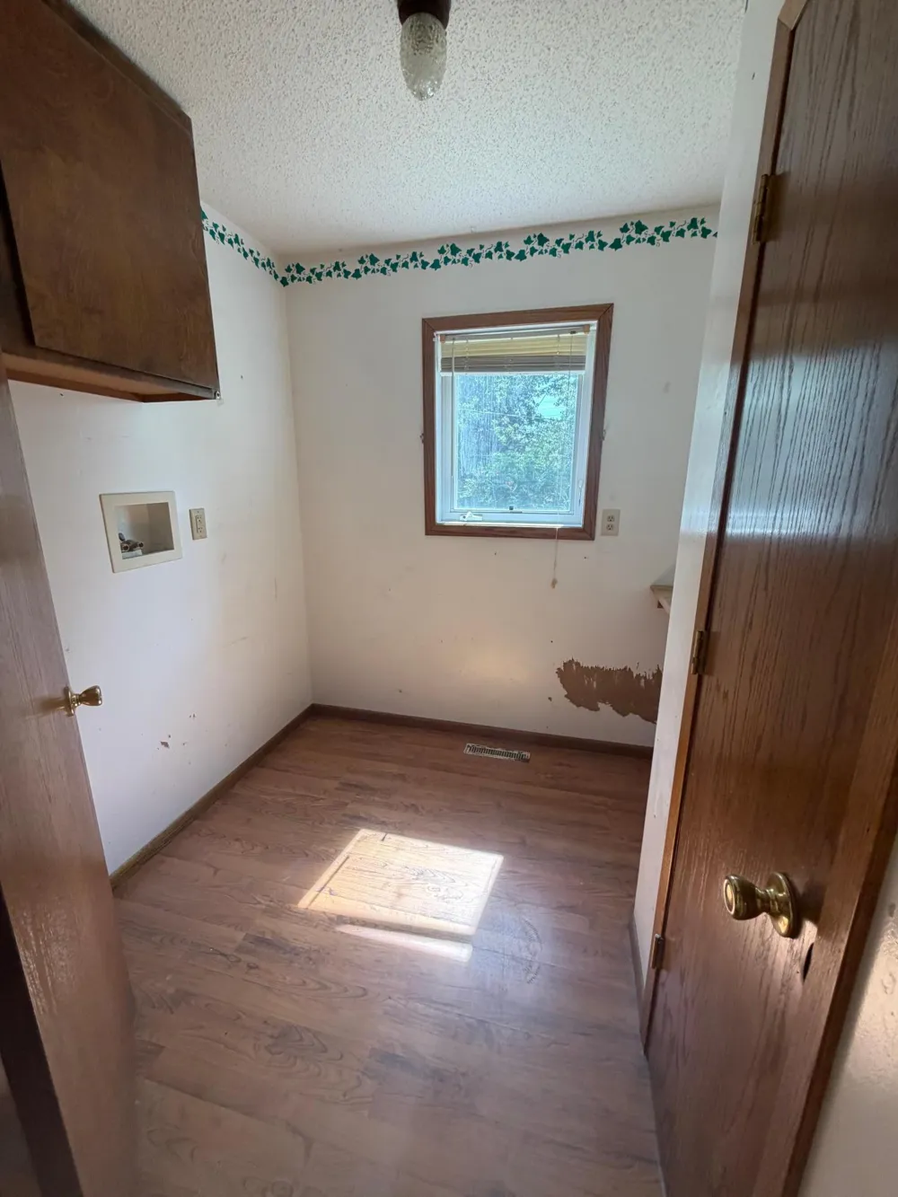 1307 Park Road Bloomington, MN 55425