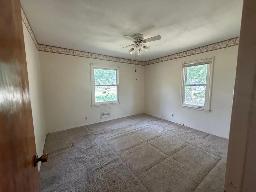 1307 Park Road Bloomington, MN 55425