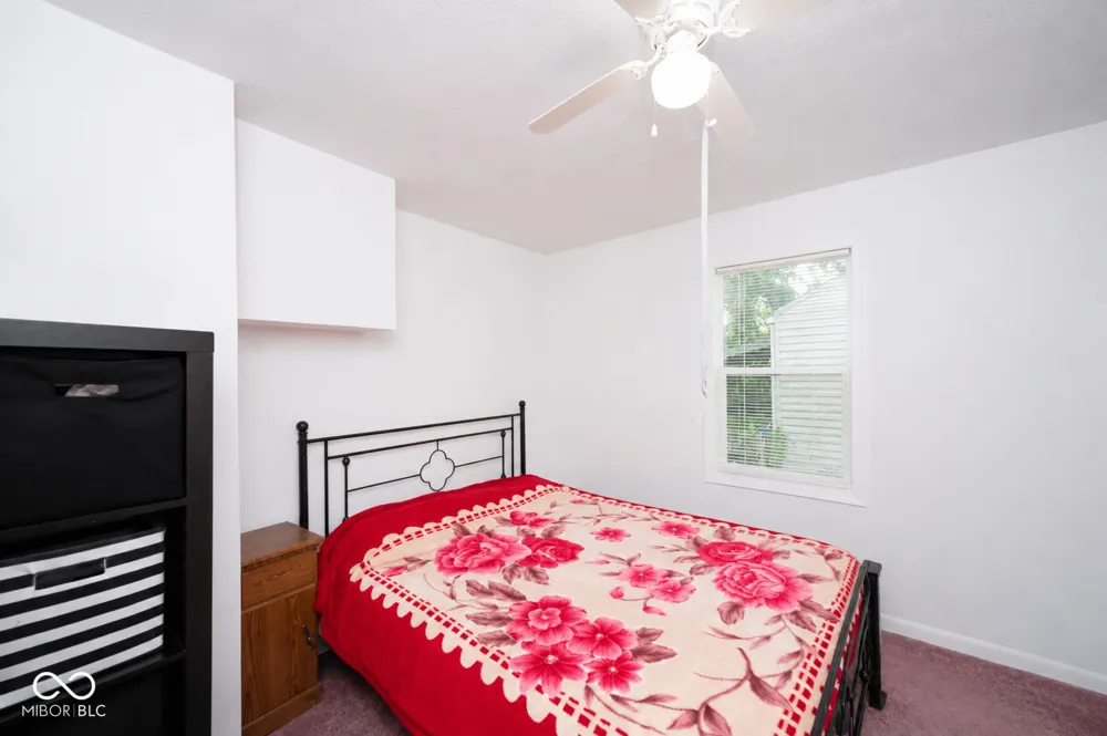 2712 Fletcher Street Anderson, IN 46016