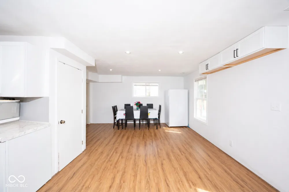 2712 Fletcher Street Anderson, IN 46016