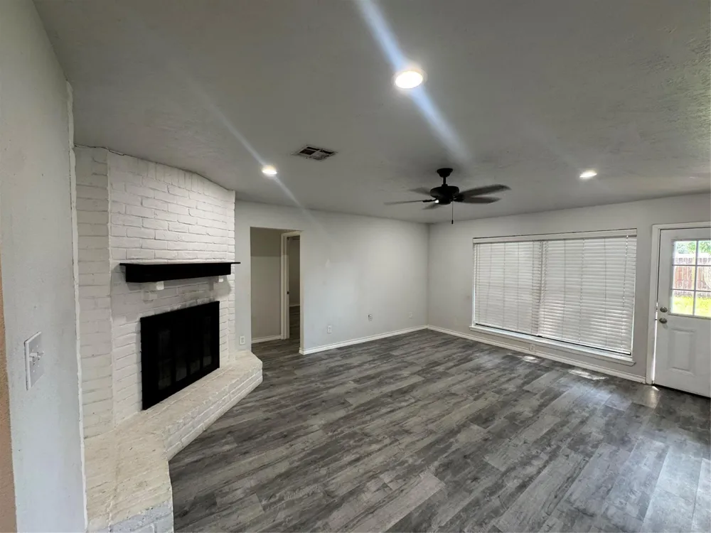 3227 Fern Rock Drive La Porte, TX 77571
