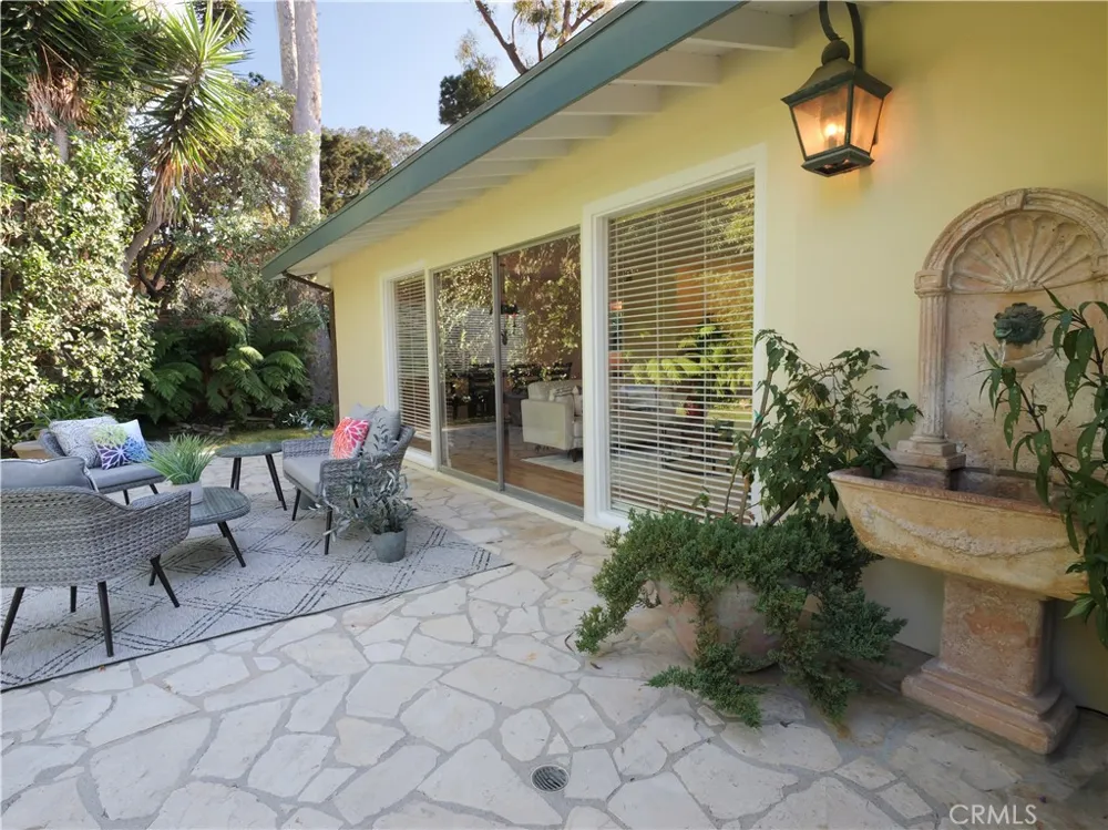 1428 Via Cataluna Palos Verdes Estates, CA 90274