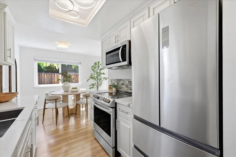 98 Flynn Avenue #A Mountain View, CA 94043
