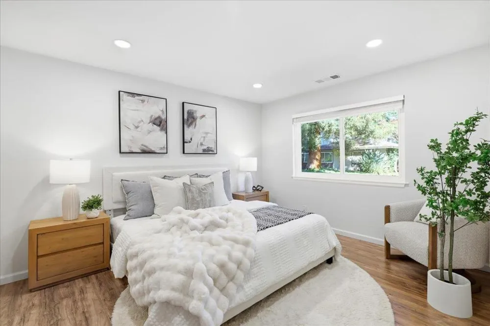 98 Flynn Avenue #A Mountain View, CA 94043