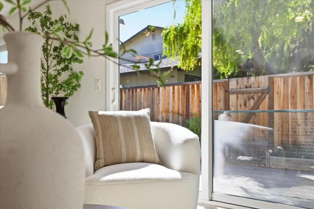 98 Flynn Avenue #A Mountain View, CA 94043