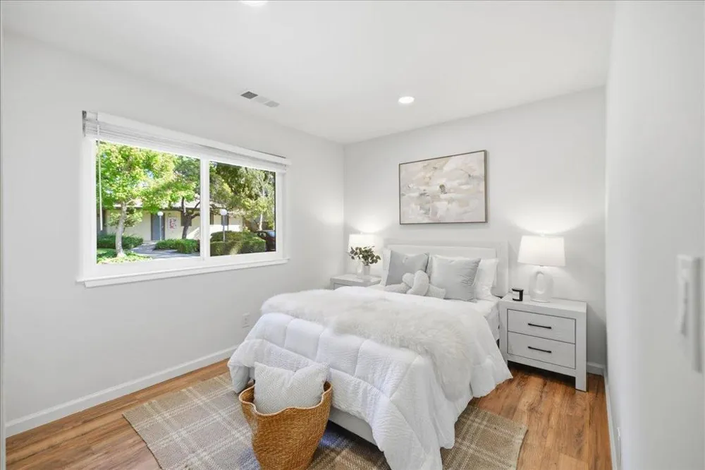 98 Flynn Avenue #A Mountain View, CA 94043