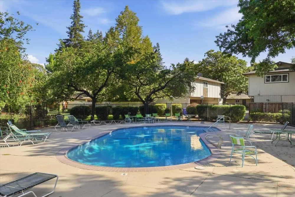 98 Flynn Avenue #A Mountain View, CA 94043