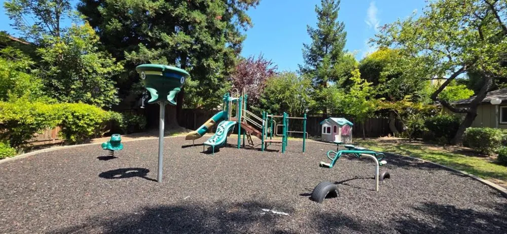 98 Flynn Avenue #A Mountain View, CA 94043