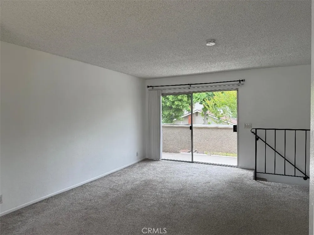 254 W Grove Street #4 Pomona, CA 91767