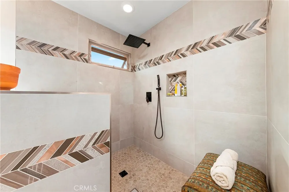 9222 Rattlesnake Phelan, CA 92371