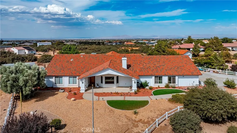 9222 Rattlesnake Phelan, CA 92371