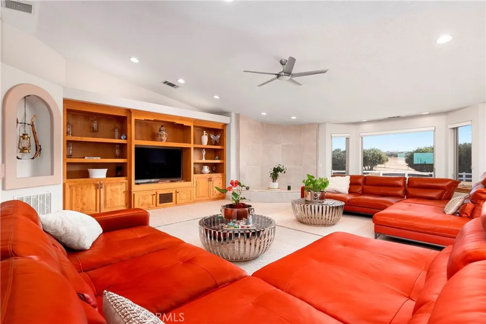 9222 Rattlesnake Phelan, CA 92371
