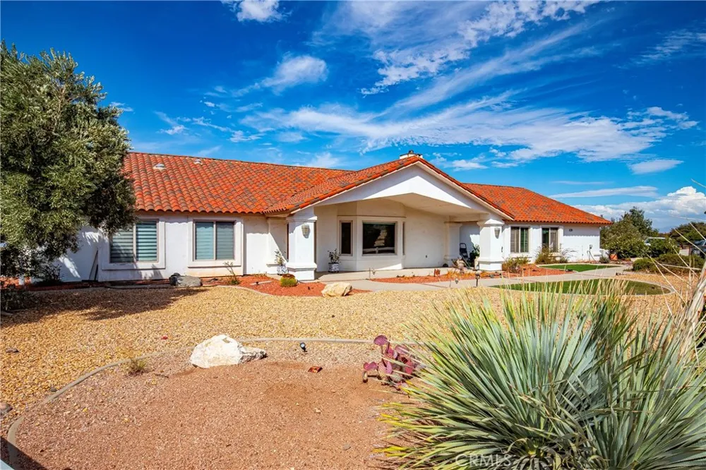 9222 Rattlesnake Phelan, CA 92371
