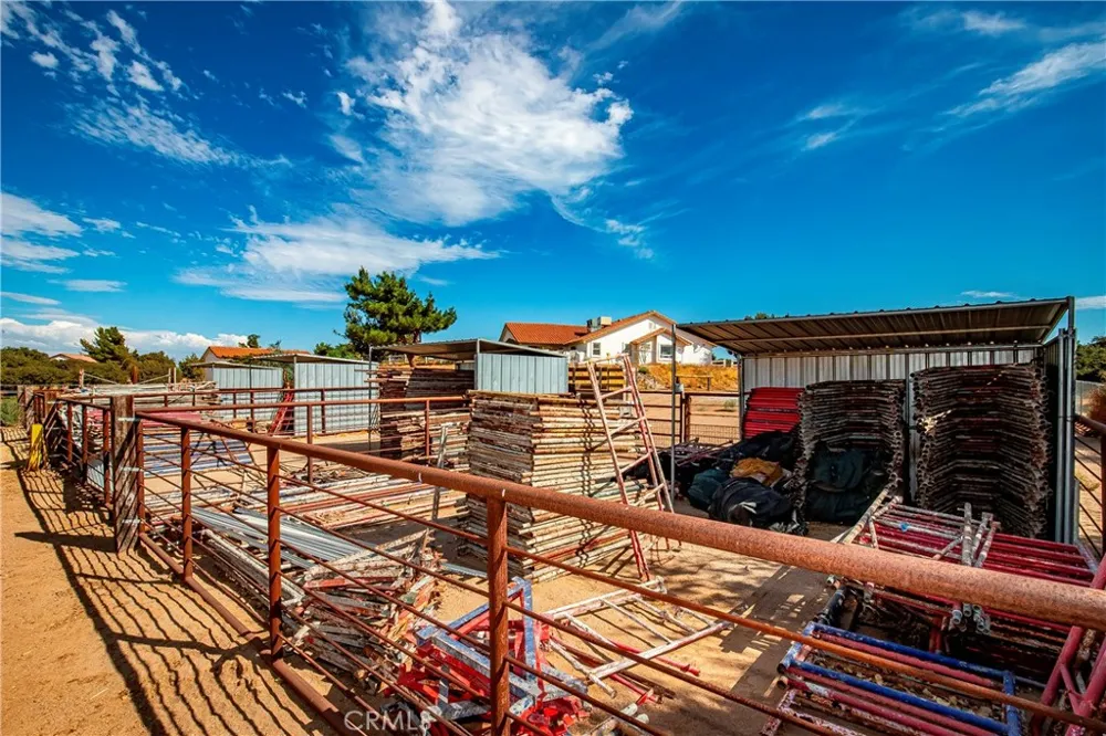 9222 Rattlesnake Phelan, CA 92371