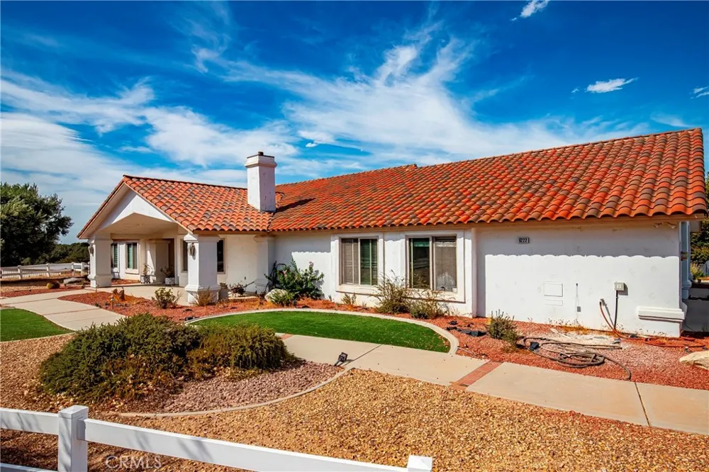 9222 Rattlesnake Phelan, CA 92371