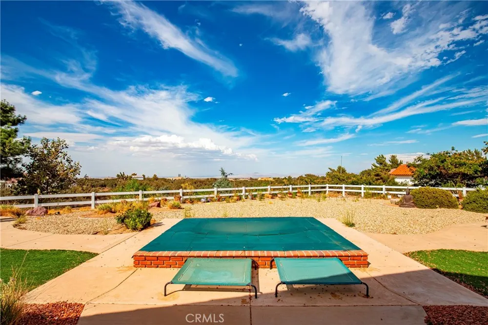 9222 Rattlesnake Phelan, CA 92371