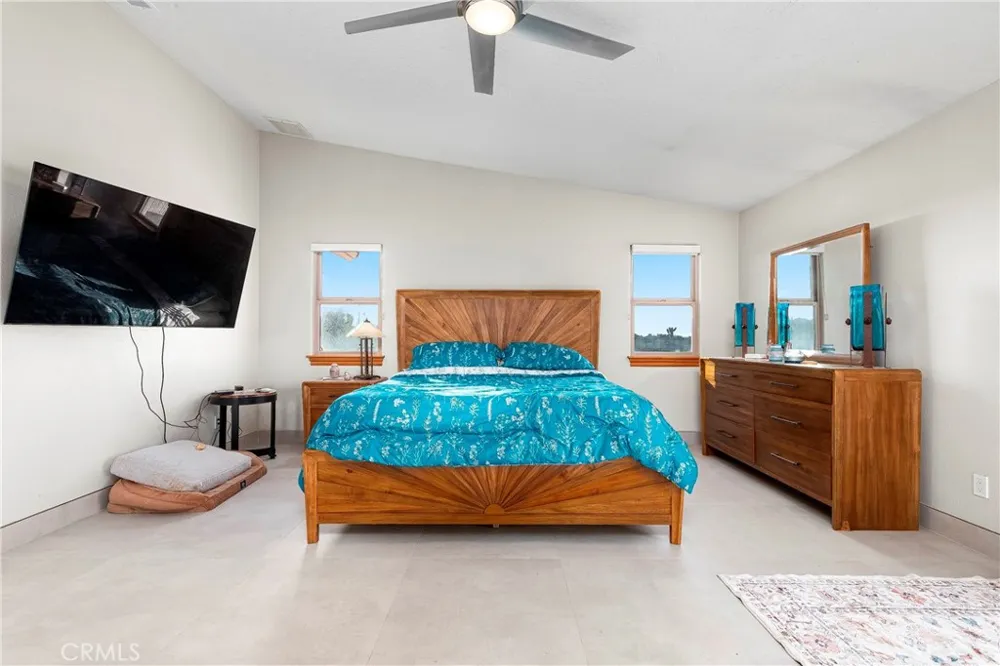 9222 Rattlesnake Phelan, CA 92371
