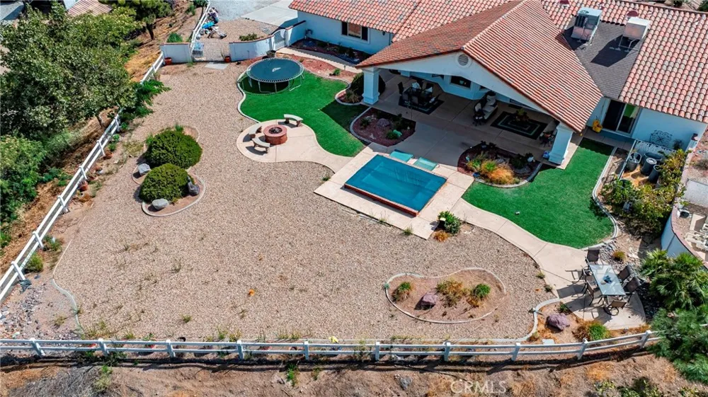 9222 Rattlesnake Phelan, CA 92371
