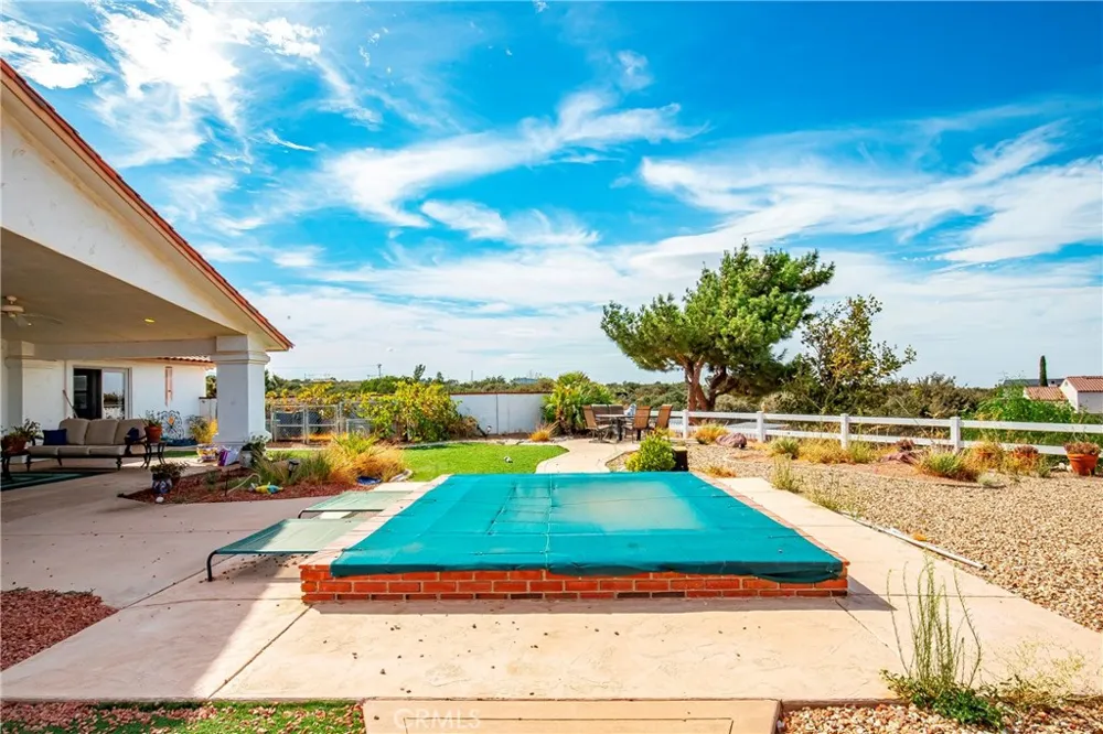 9222 Rattlesnake Phelan, CA 92371